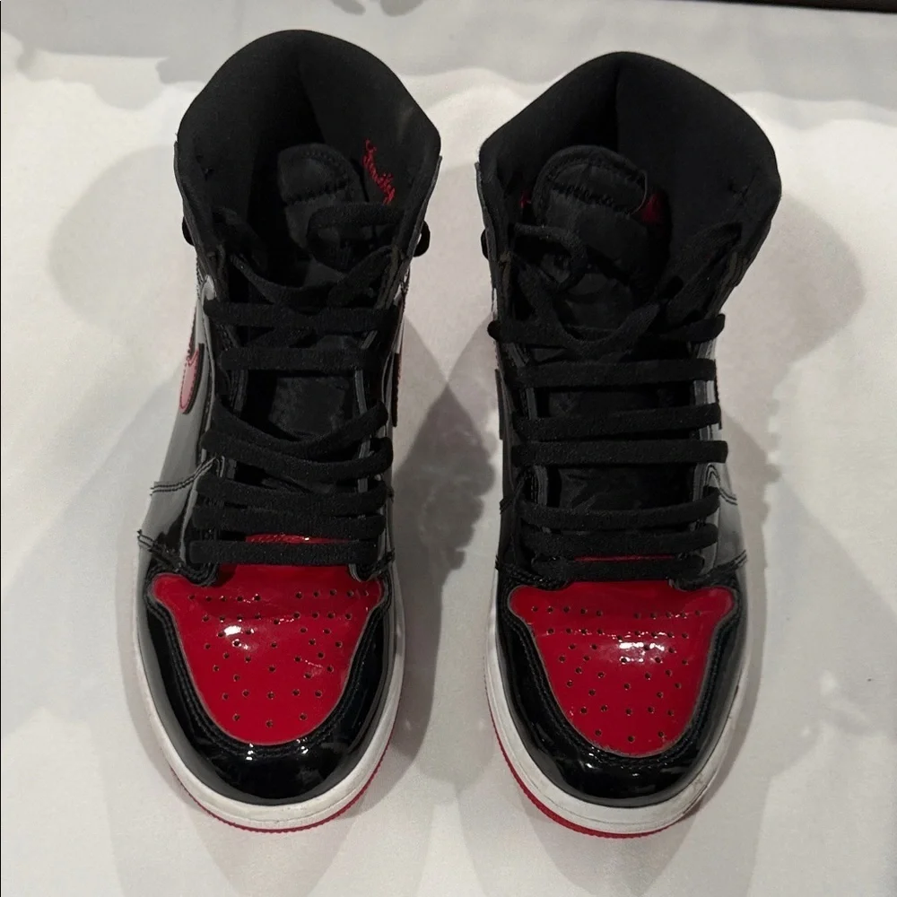 Jordan 1 retro high OG patent Bred. Men’s size 8.5.